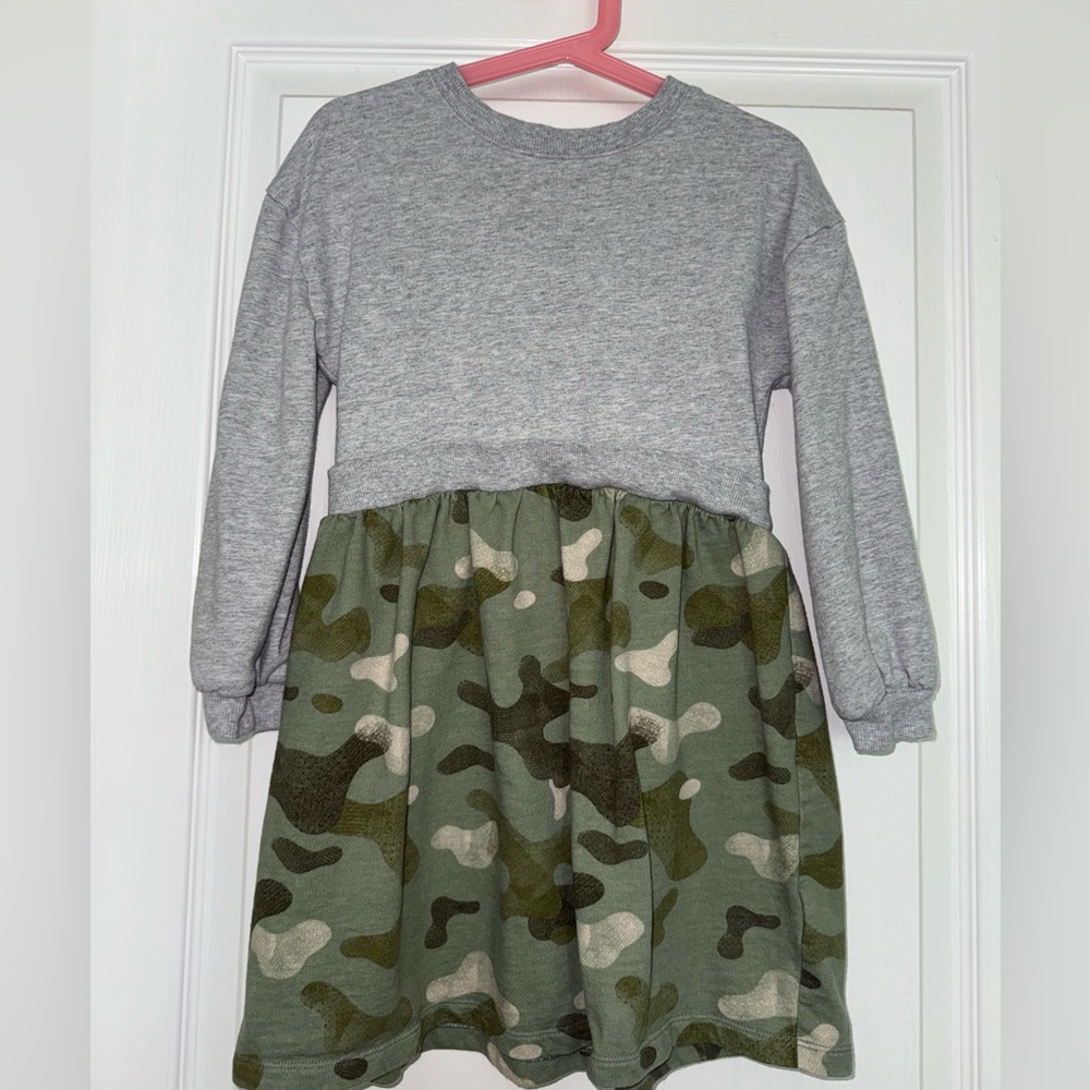 Carter's Gray and Camouflage Casual Dress